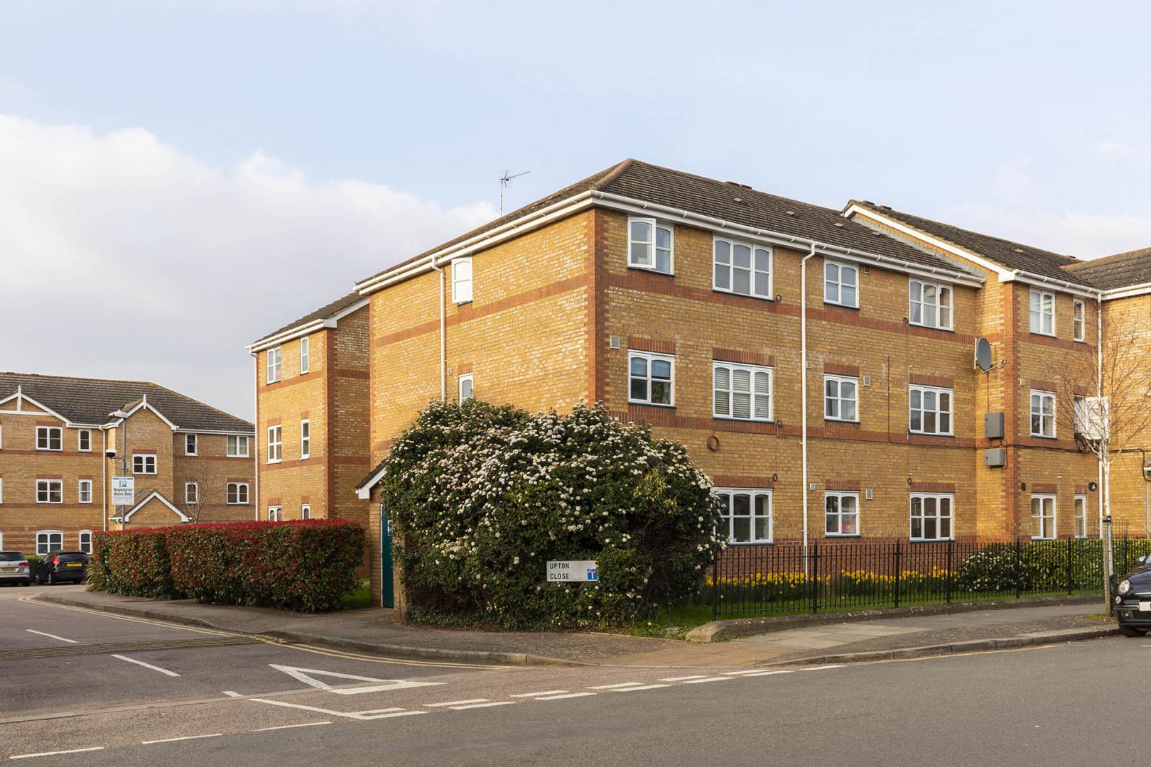 Modern Apartment Upton Close, Cricklewood